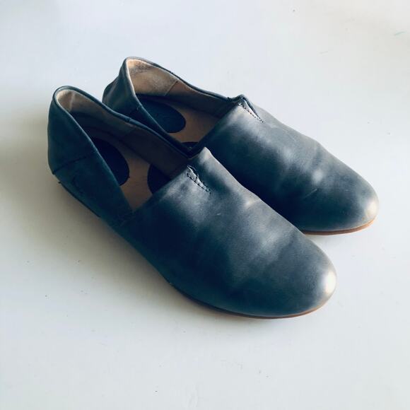 BOC 'Suree' Women's 7 Blue Leather Slip On Comfort Loafer Flat Shoe - Picture 6 of 7